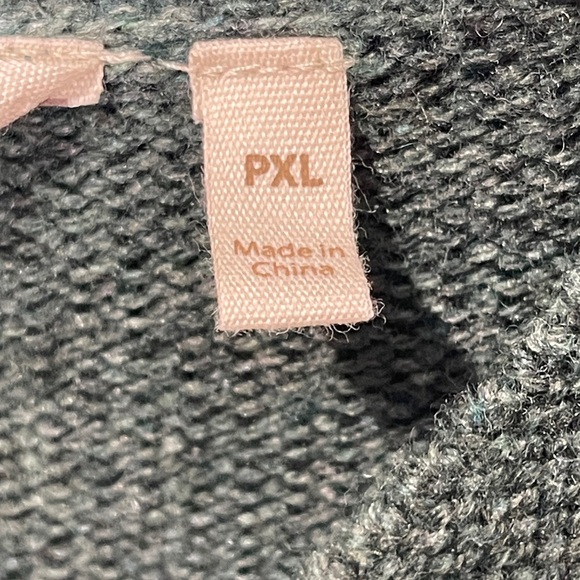 Soft Surroundings Sydney Dark Green Tunic Style Cable Knit Sweater Size XLP - Picture 5 of 6